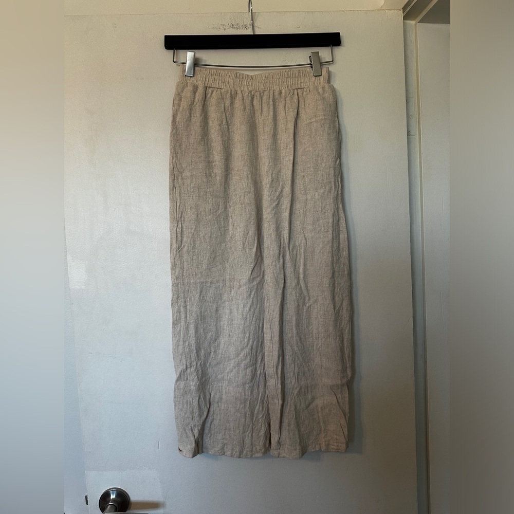 SOLD 3/$10 š¼ SHEIN Linen Capris - Picture 1 of 13